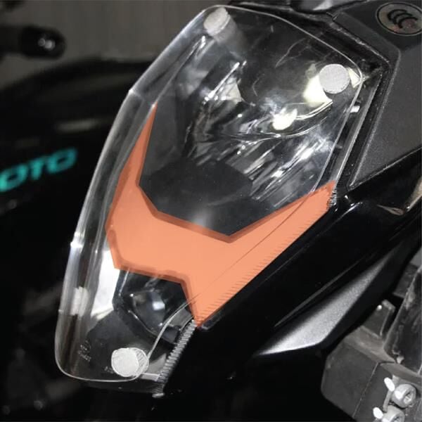 CF MOTO NK250 2018-2024 Ön Far Led Üstü Yarı Şeffaf Etiket Modeli Turuncu