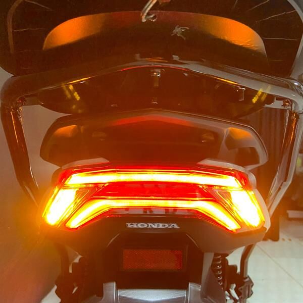 Honda PCX 2023 Arka Stop Şeffaf Koruma (PPF) Kaplama Etiket Modeli