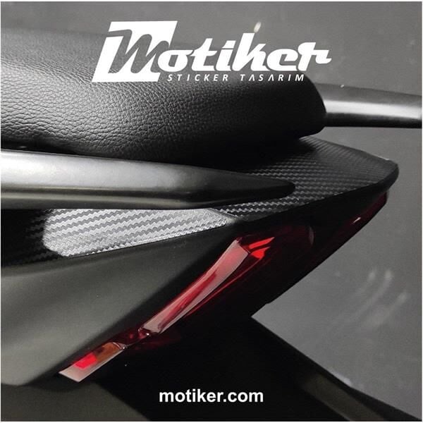 BAJAJ DOMINAR 250 / 400 KARBON KUYRUK STICKER ETİKET MODELİ