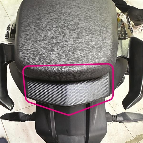 BAJAJ DOMINAR 250 / 400 KARBON ARKA KUYRUK ÜSTÜ STICKER ETİKET MODELİ SET